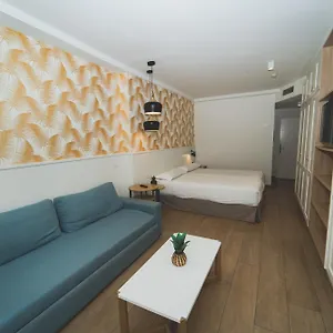 Апартаменты Olivos, Адехе